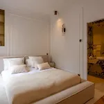 Elysee Prestige - Luxury Home Near Champs Elysees