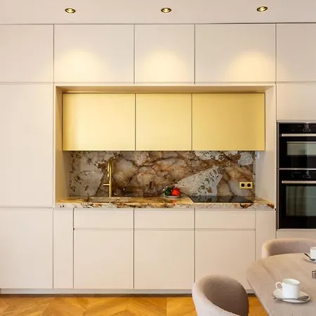 Elysee Prestige - Luxury Near Champs Elysees * Parigi